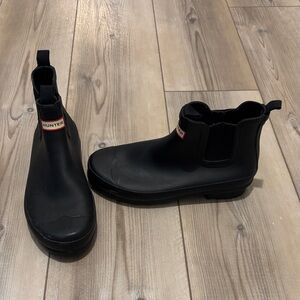 Hunter Classic Black Ankle Boots